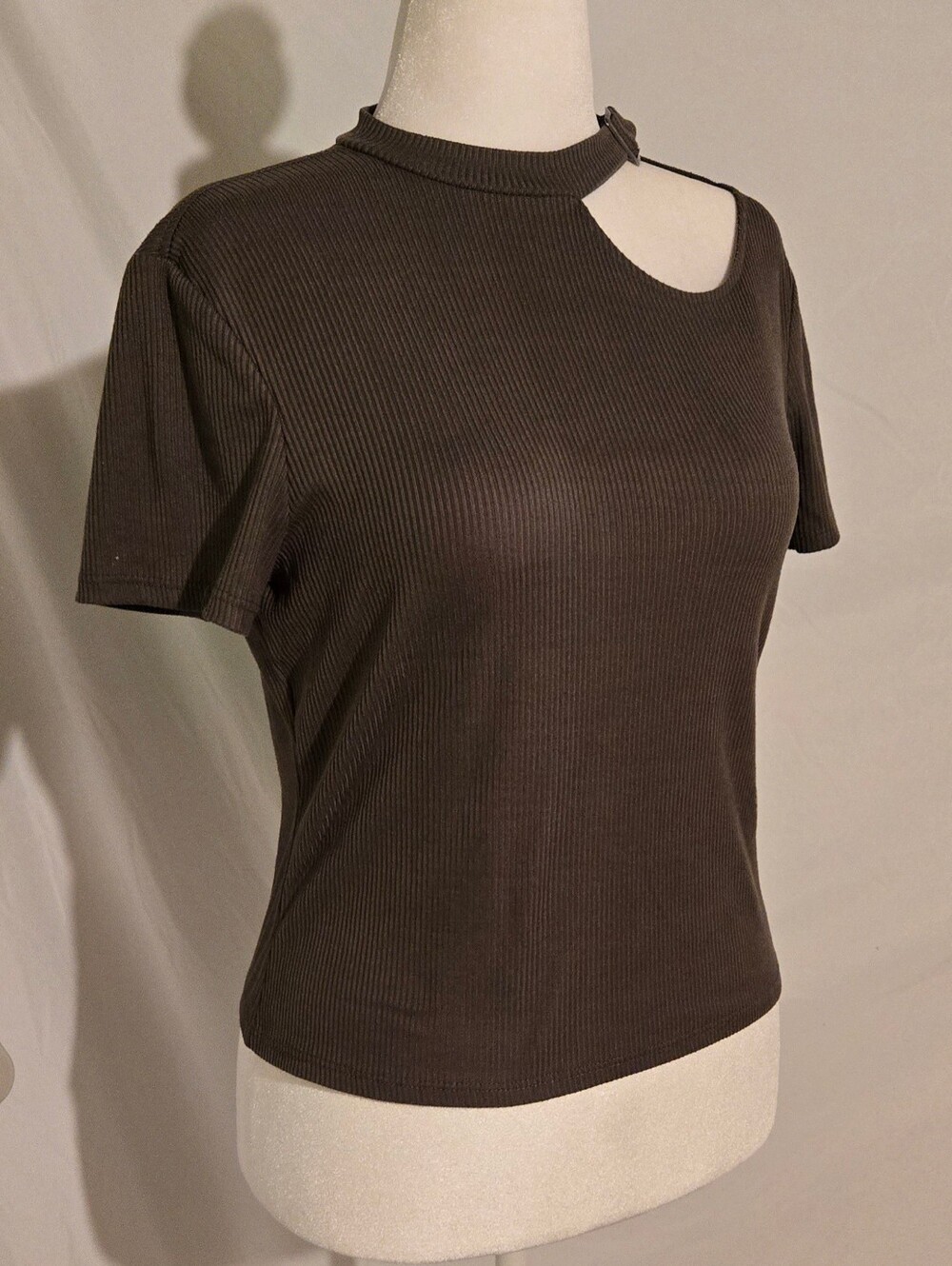 No Boundaries Olive Ribbed Short Sleeve Tee with Asymmetric Cutout